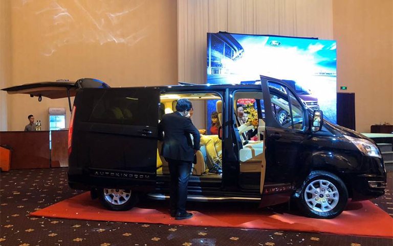 ford tourneo 1